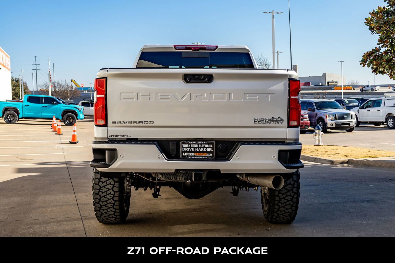 Used 2025 Chevrolet Silverado 2500 High Country w/ Technology Package image 8