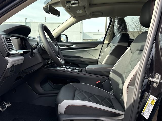 New 2026 Volkswagen Atlas Peak Edition image 10