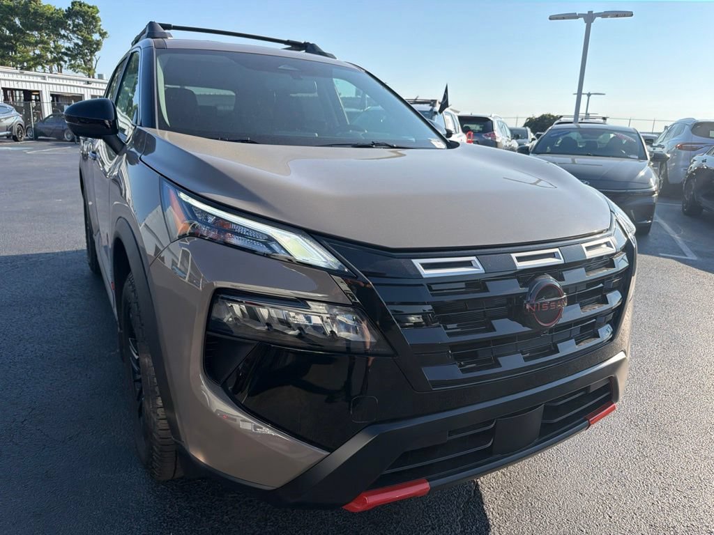 New 2026 Nissan Rogue SV w/ Rock Creek Premium Package AWD/4WD image 7
