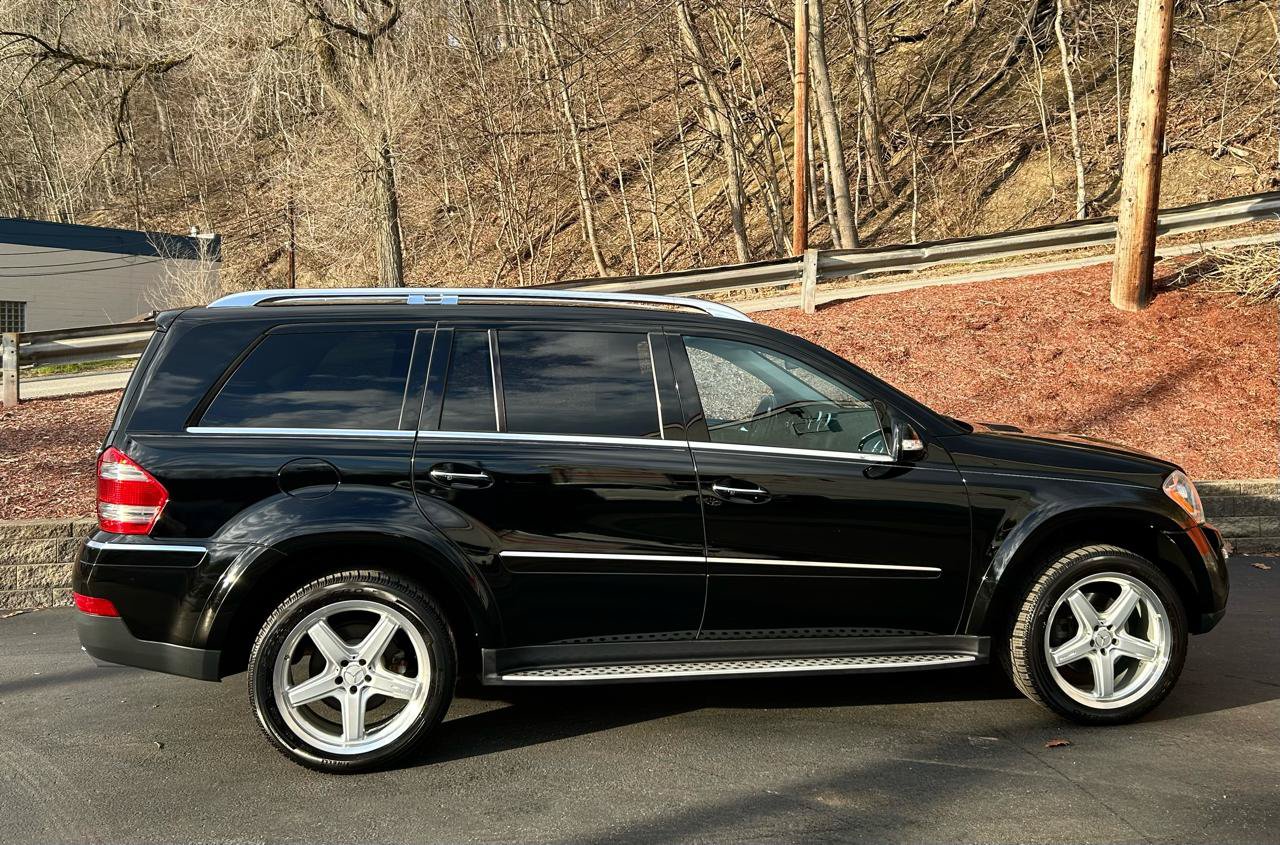 Used 2008 Mercedes-Benz GL 550 4MATIC image 6