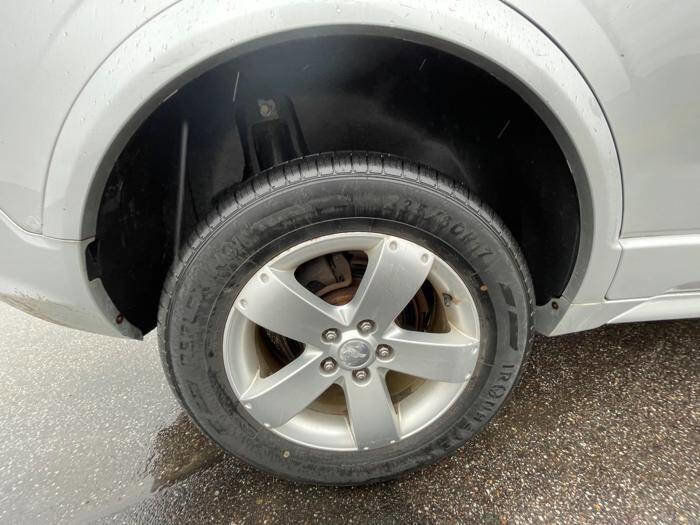 Used 2012 Chevrolet Captiva Sport LT w/ Convenience Package FWD image 16