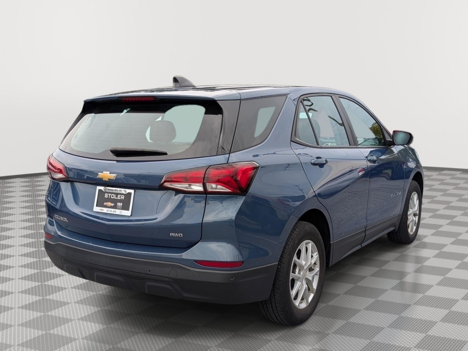 Used 2024 Chevrolet Equinox LS w/ Driver Confidence II Package AWD/4WD image 5