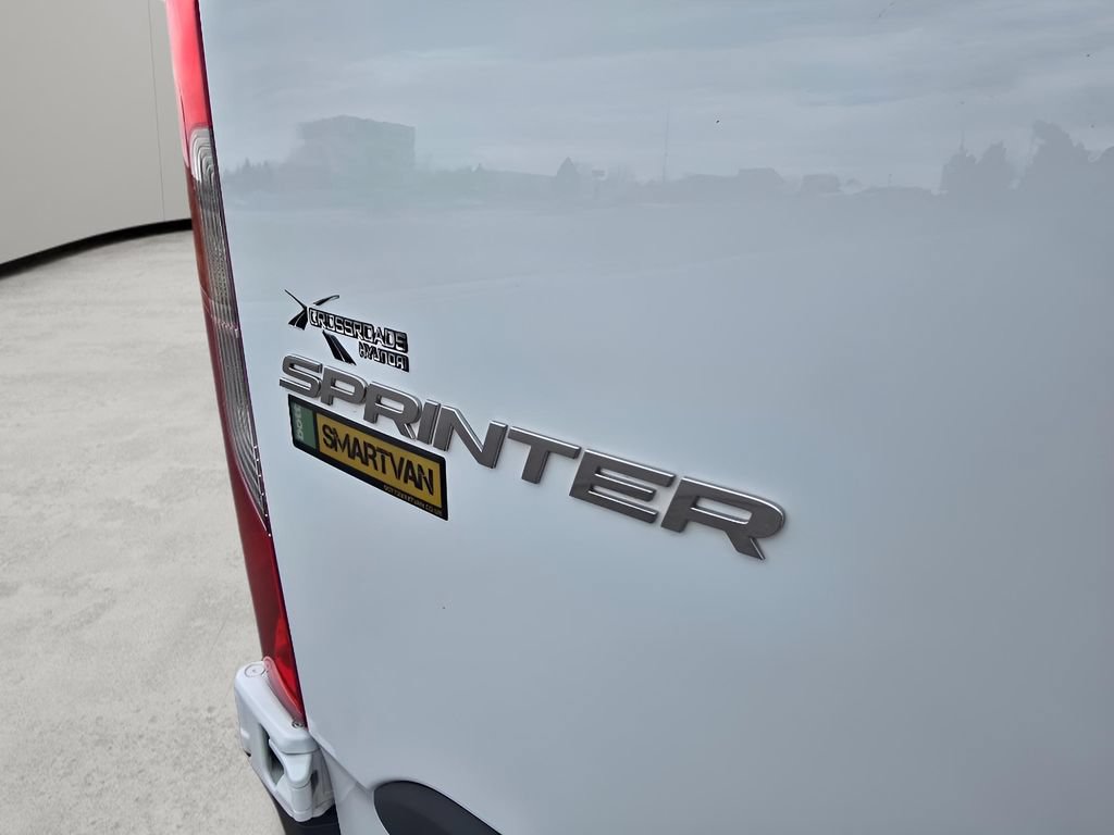 Used 2022 Mercedes-Benz Sprinter 3500 w/ Parking Package image 11