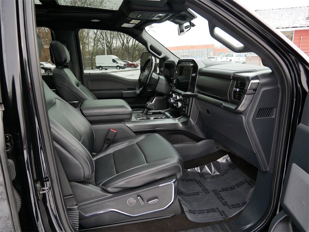 Used 2022 Ford F150 Lariat w/ Equipment Group 502A High image 8