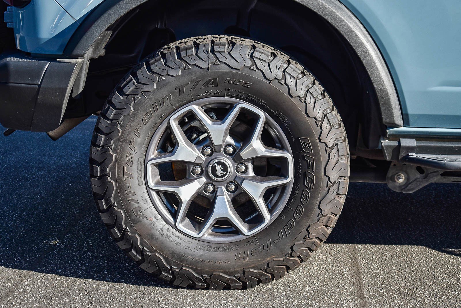 Used 2022 Ford Bronco Badlands image 12