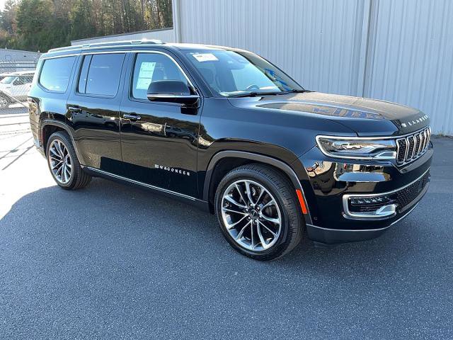 Used 2022 Jeep Wagoneer Series III w/ Premium Group I image 3