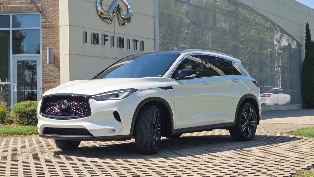 Used 2022 INFINITI QX50 Luxe w/ Appearance Package AWD/4WD image 6