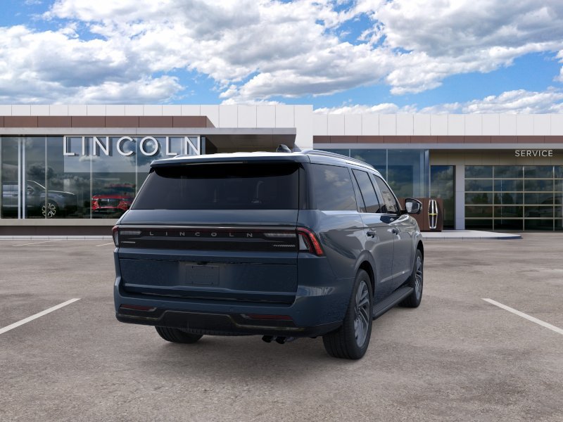 New 2026 Lincoln Navigator Premiere AWD/4WD image 31