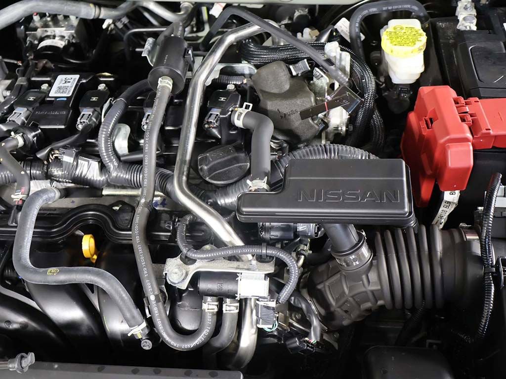 Used 2024 Nissan Sentra SV FWD image 14
