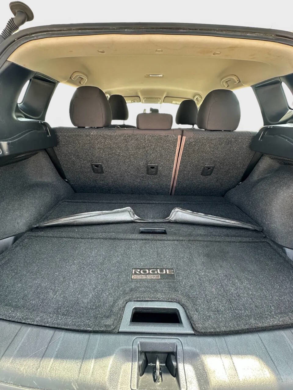 Used 2019 Nissan Rogue Sport S image 14