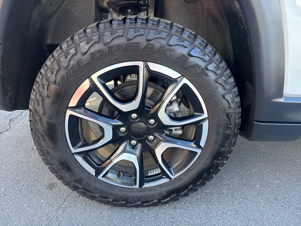 Certified 2024 Jeep Compass Trailhawk w/ Trailhawk Elite Group image 10