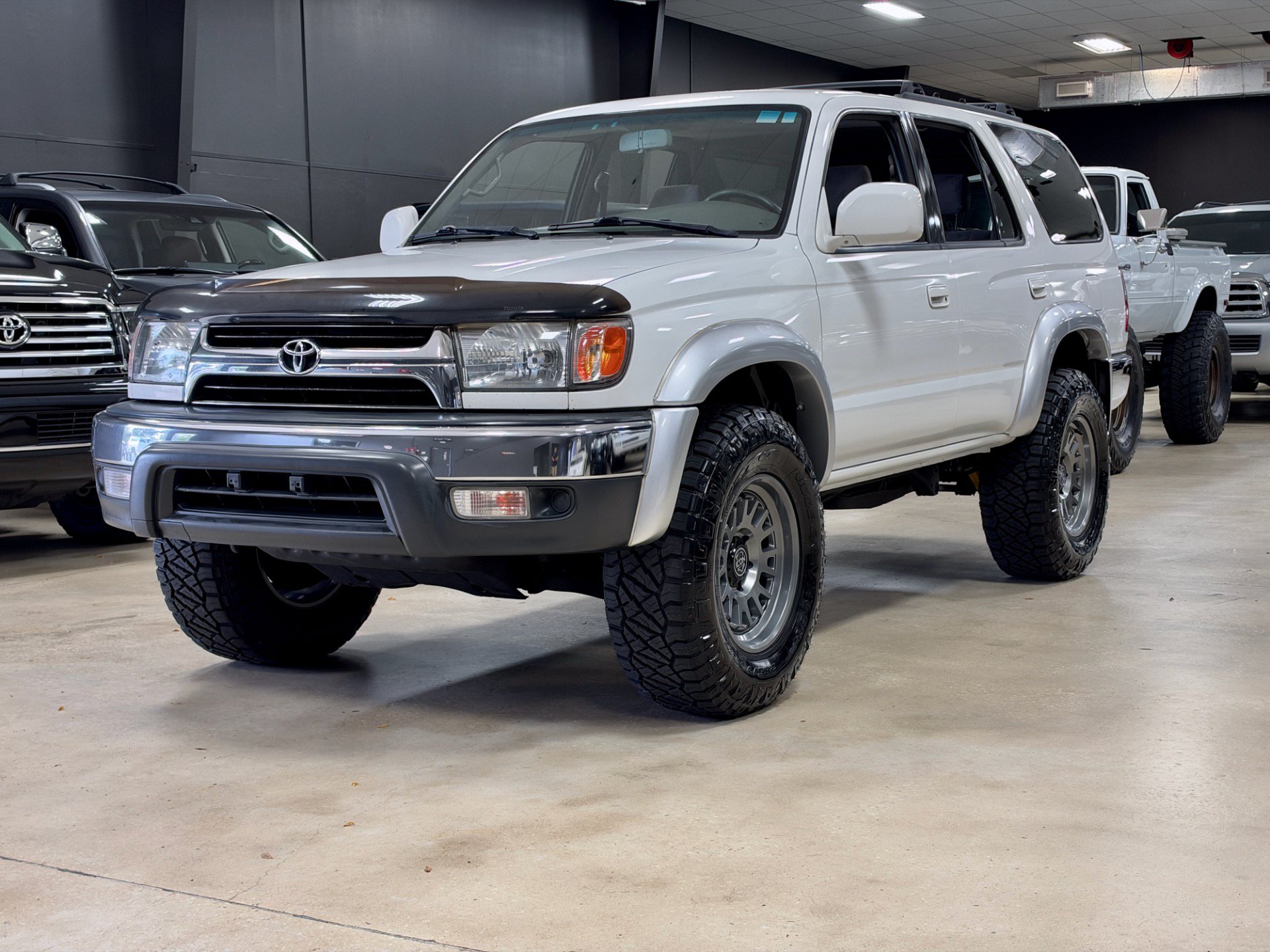 Used 2002 Toyota 4Runner SR5 w/ Upgrade Value Pkg 2 AWD/4WD image 32