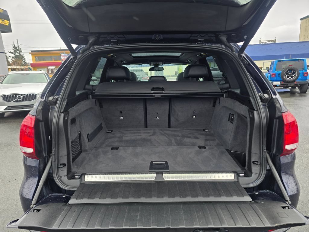 Used 2017 BMW X5 xDrive40e AWD/4WD image 16
