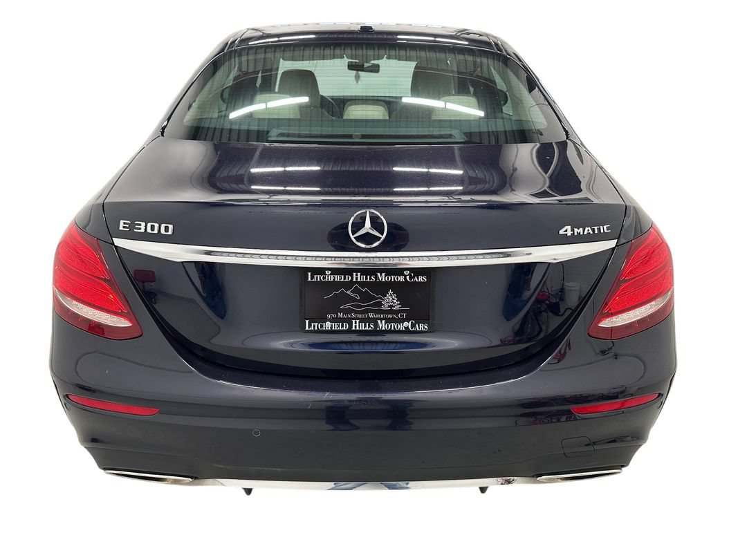 Used 2019 Mercedes-Benz E 300 4MATIC image 6
