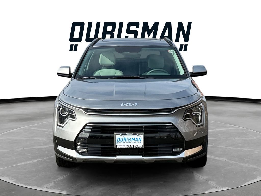 Certified 2025 Kia Niro EX Touring image 8