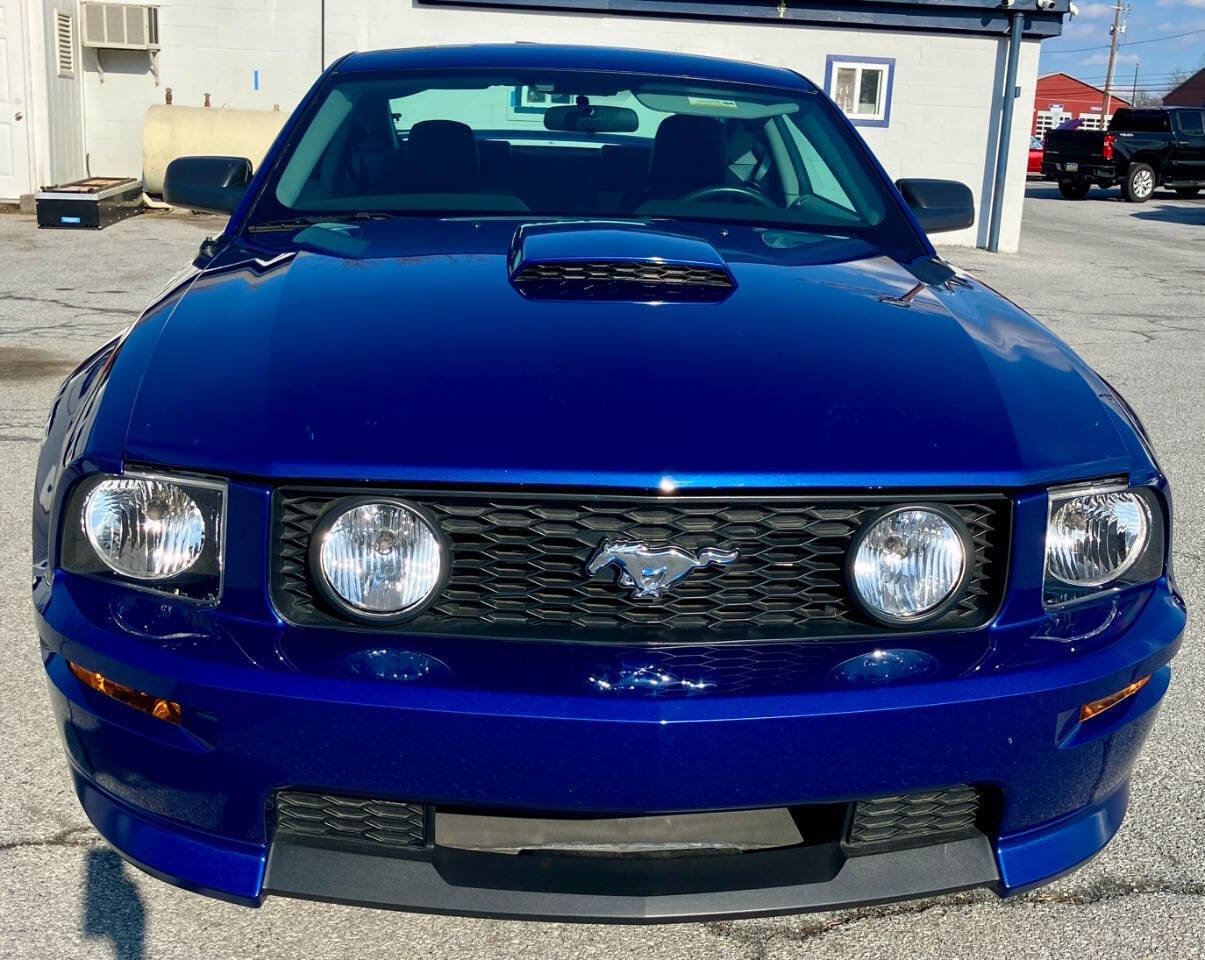 Used 2008 Ford Mustang GT image 12