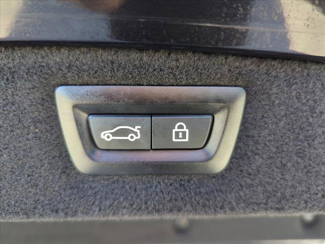 Used 2022 BMW M8 Competition image 21