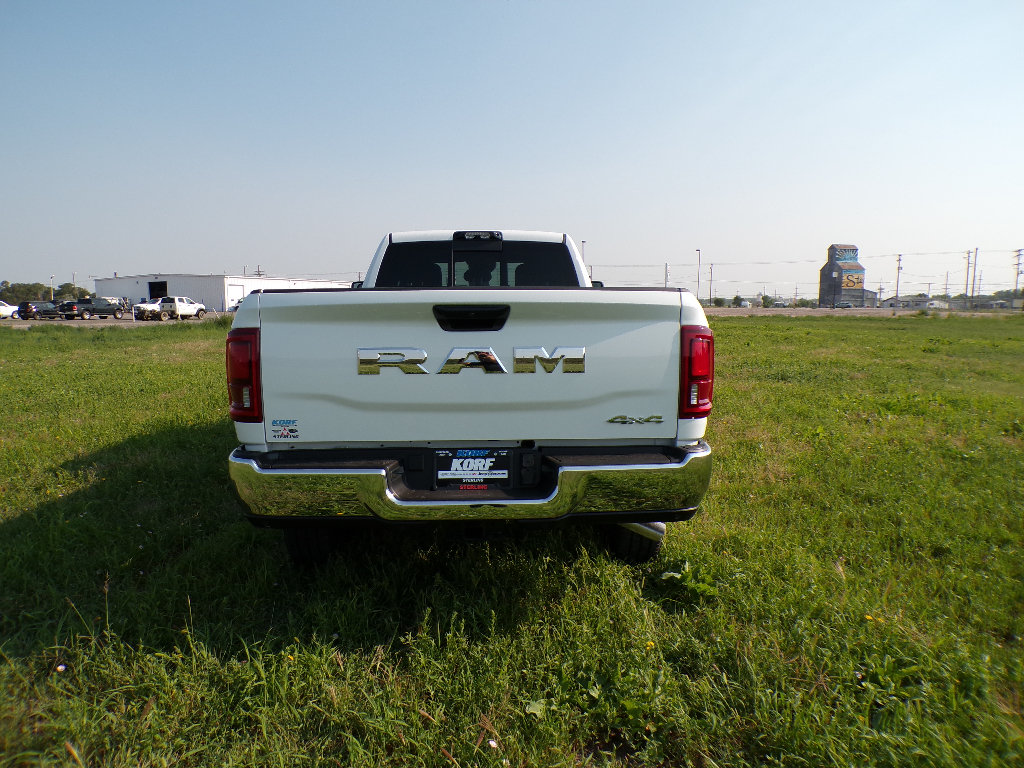 New 2026 RAM 2500 Tradesman AWD/4WD image 6