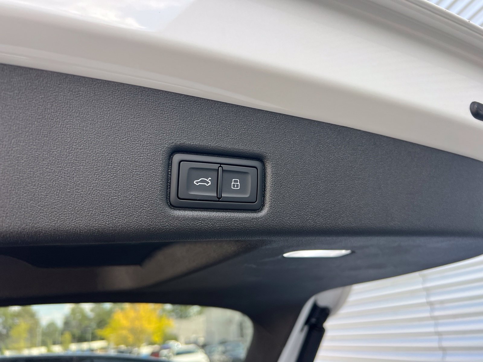 New 2026 Audi SQ5 Premium Plus AWD/4WD image 31