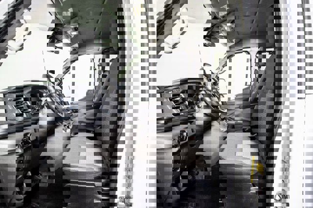 Used 2024 Ford Transit 350 XLT image 7