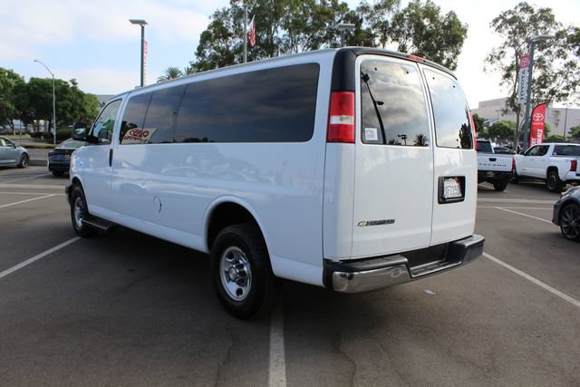 Used 2020 Chevrolet Express 3500 LT w/ LT Preferred Equipment Group RWD image 15