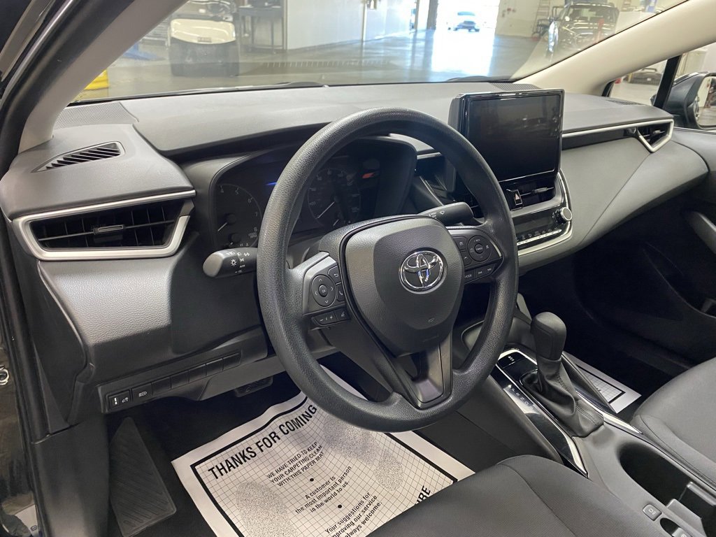 Used 2024 Toyota Corolla LE image 25