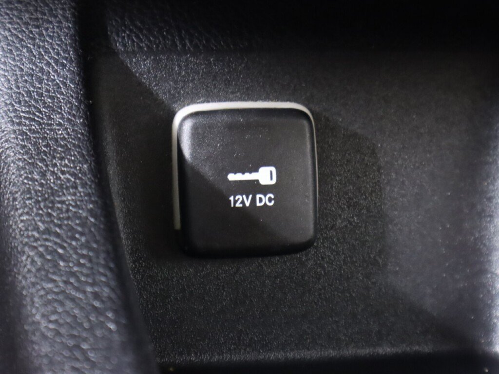 Used 2015 Dodge Durango Citadel w/ Technology Group RWD image 24