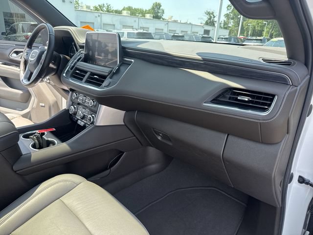 Used 2021 GMC Yukon SLT w/ SLT Premium Package AWD/4WD image 29