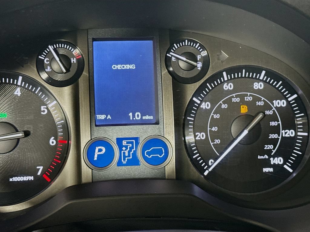 Used 2016 Lexus GX 460 w/ Premium Package AWD/4WD image 13
