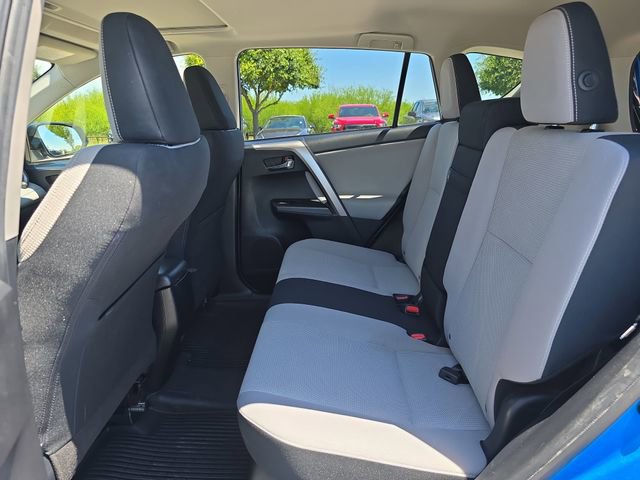 Used 2017 Toyota RAV4 AWD Hybrid image 15