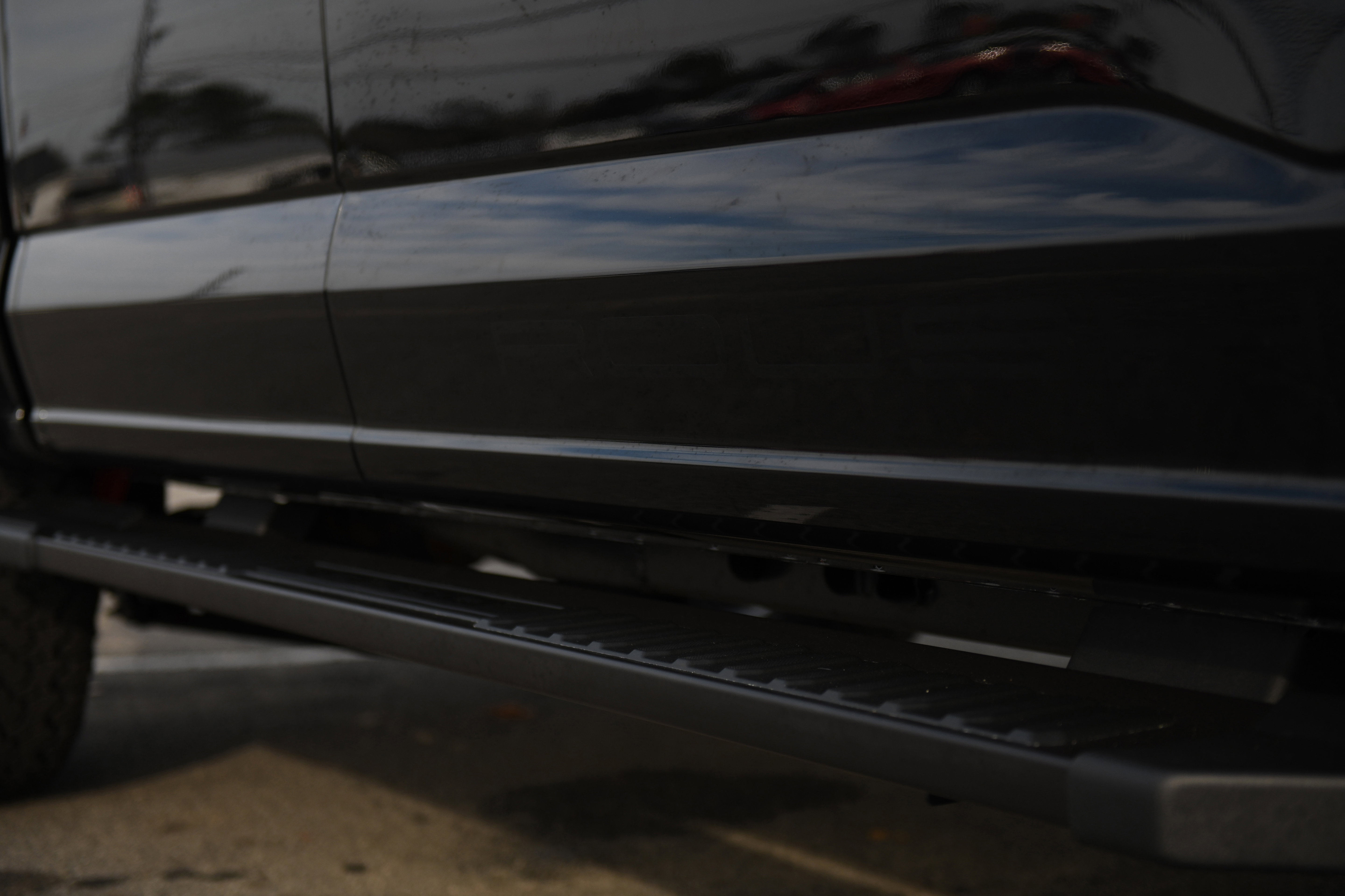 New 2025 Ford F150 Lariat w/ Equipment Group 502A High image 16