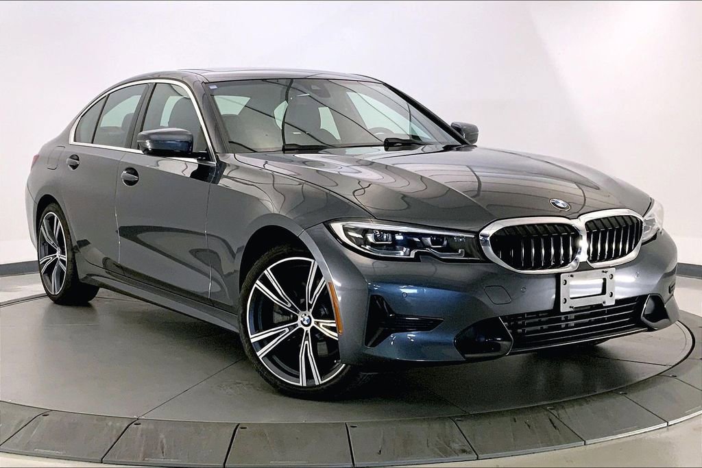 Used 2022 BMW 330i xDrive Sedan w/ Driving Assistance Package AWD/4WD video 1