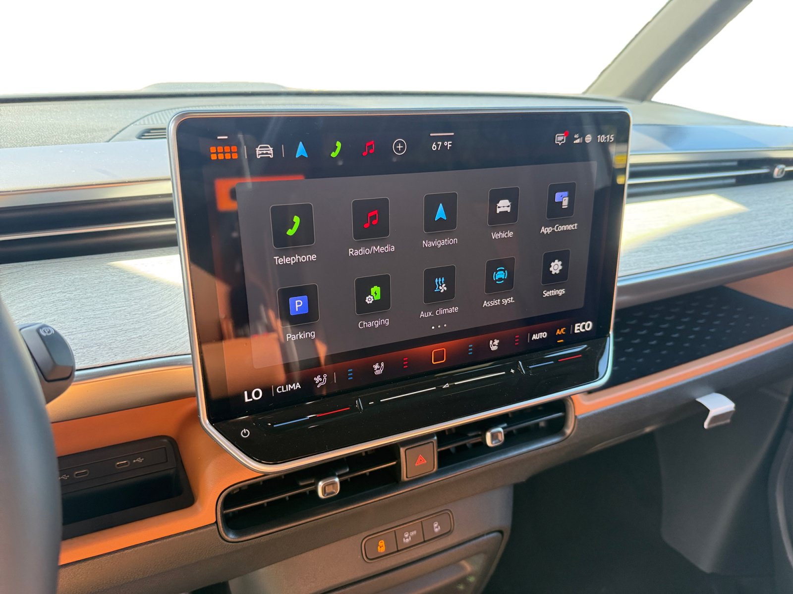 New 2025 Volkswagen ID. Buzz Pro S RWD image 12