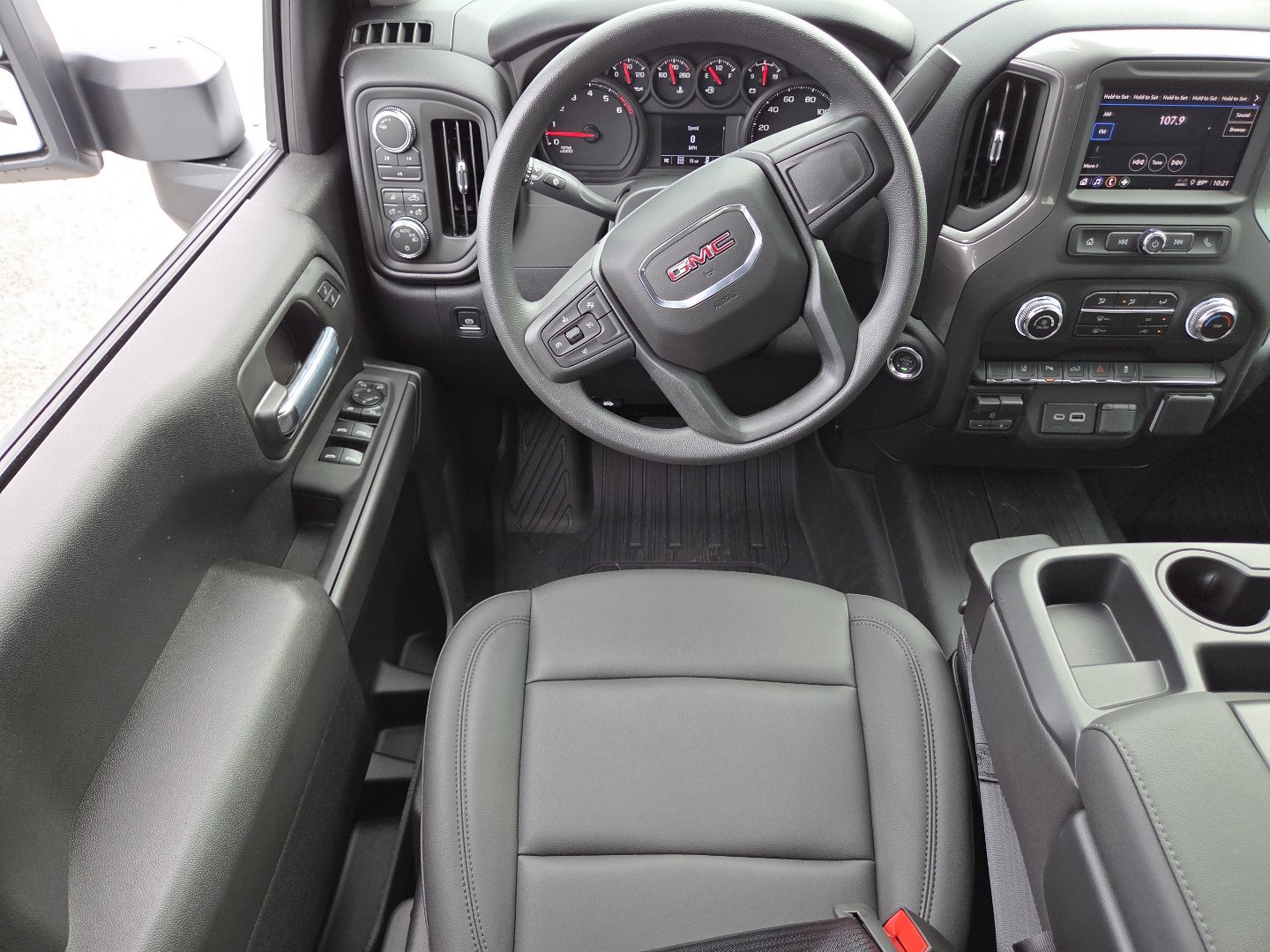 New 2026 GMC Sierra 2500 Pro w/ 1SA Pro Safety Plus Package AWD/4WD image 27