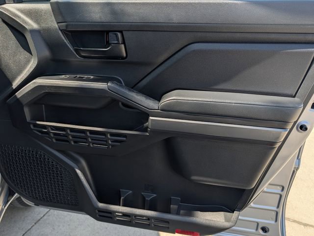 Used 2024 Toyota Tacoma SR5 RWD image 33