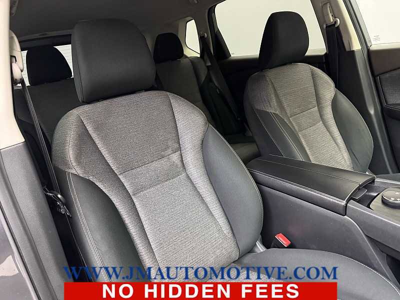 Used 2021 Nissan Rogue S image 21
