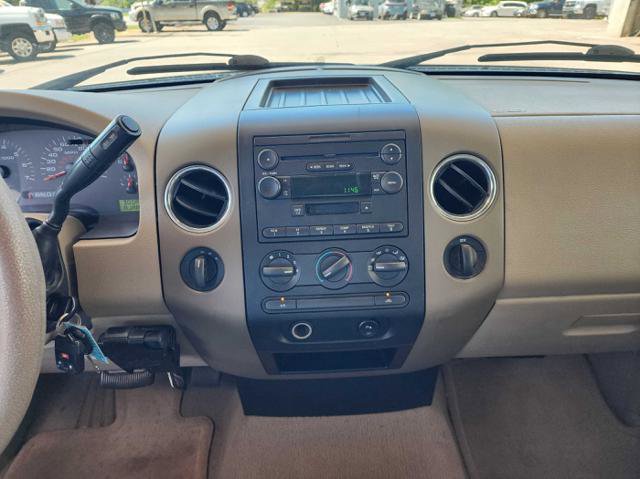 Used 2006 Ford F150 Harley-Davidson AWD/4WD image 16