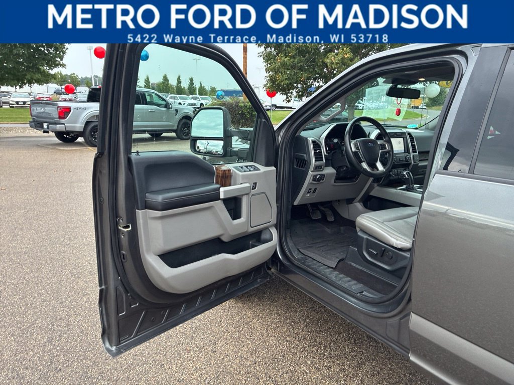 Used 2019 Ford F150 Lariat w/ Equipment Group 501A Mid AWD/4WD image 14