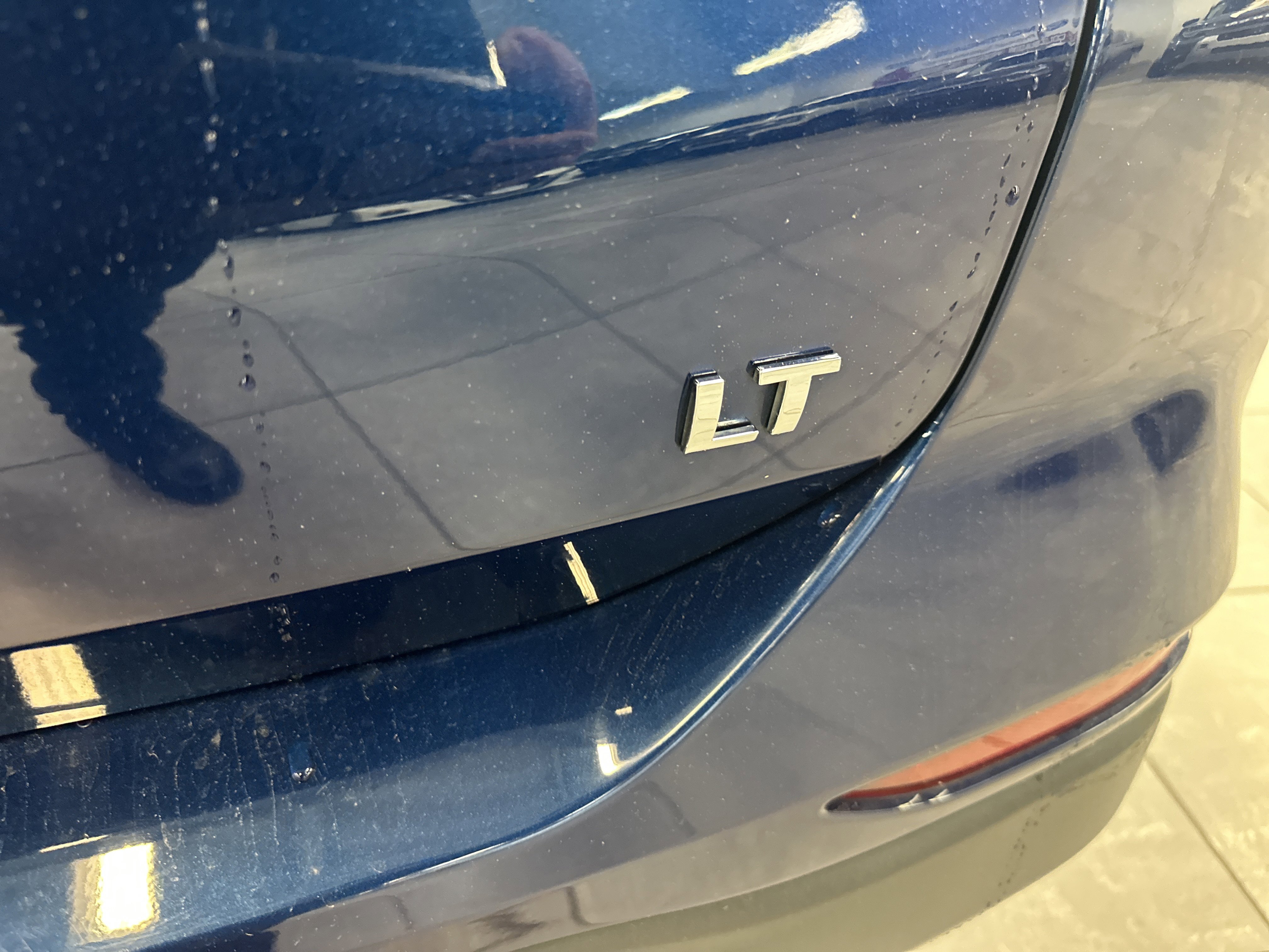 Used 2023 Chevrolet Equinox LT FWD image 5