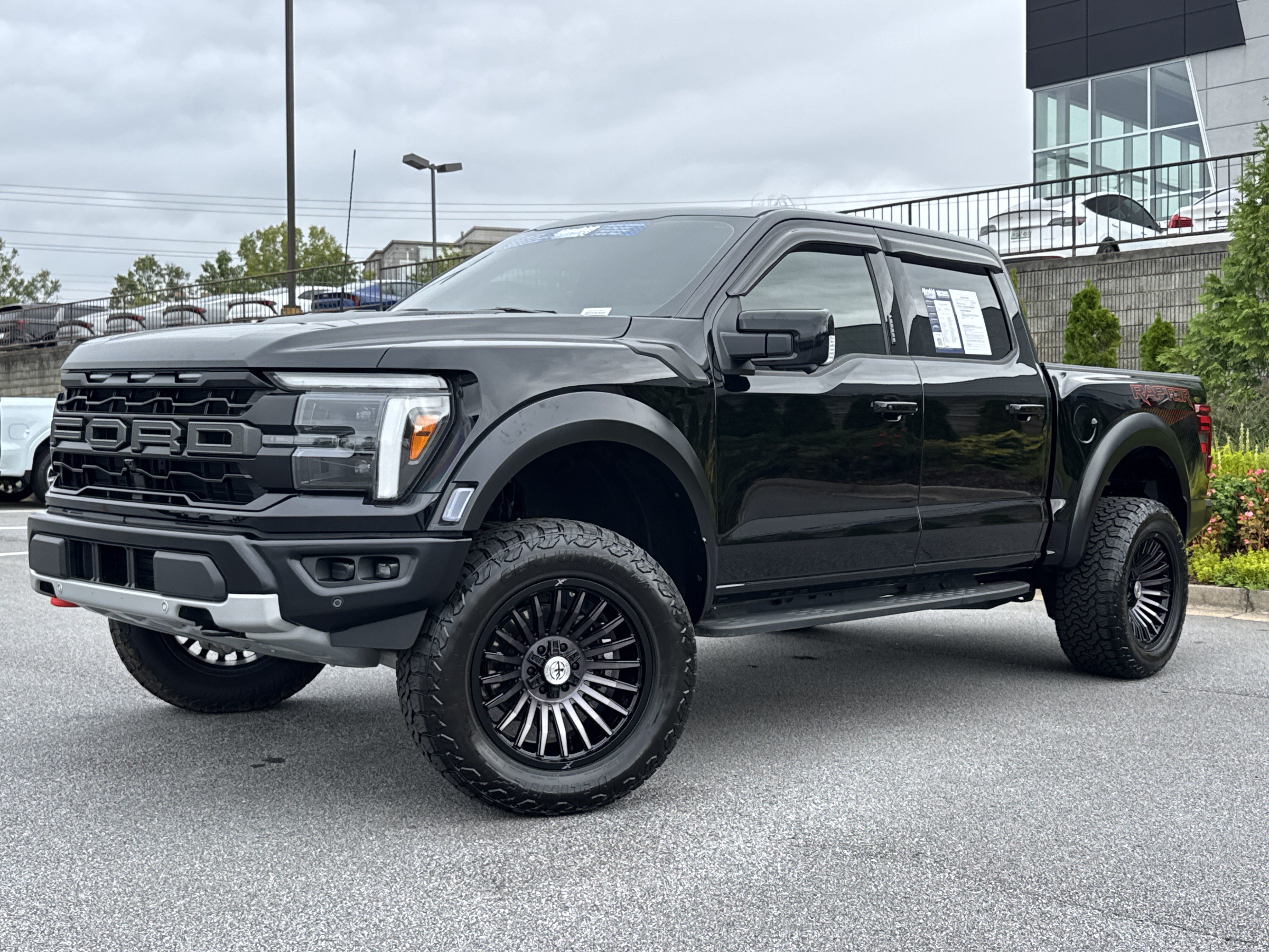 Used 2025 Ford F150 Raptor AWD/4WD image 5