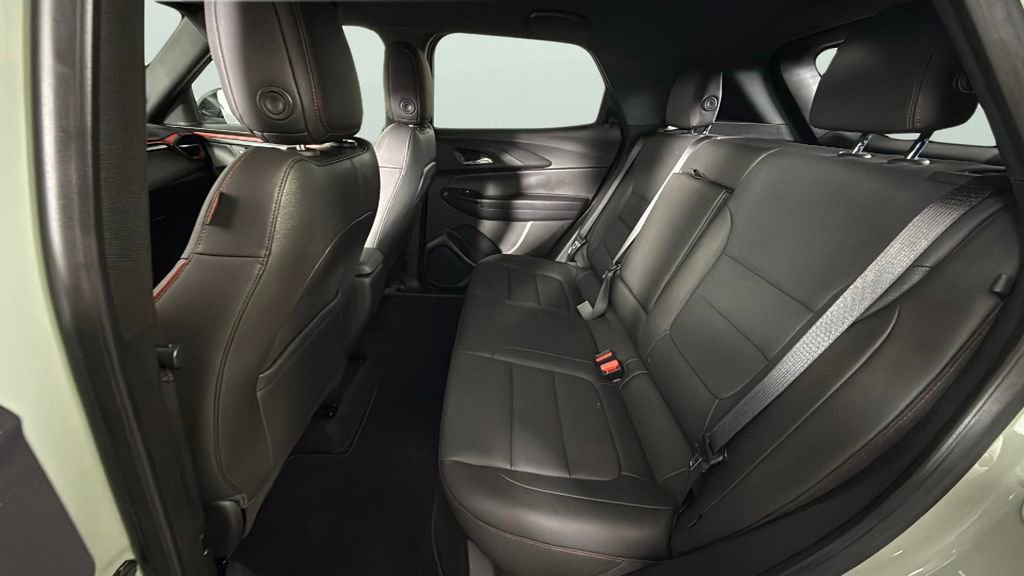Certified 2024 Chevrolet TrailBlazer RS w/ Driver Confidence Package image 18
