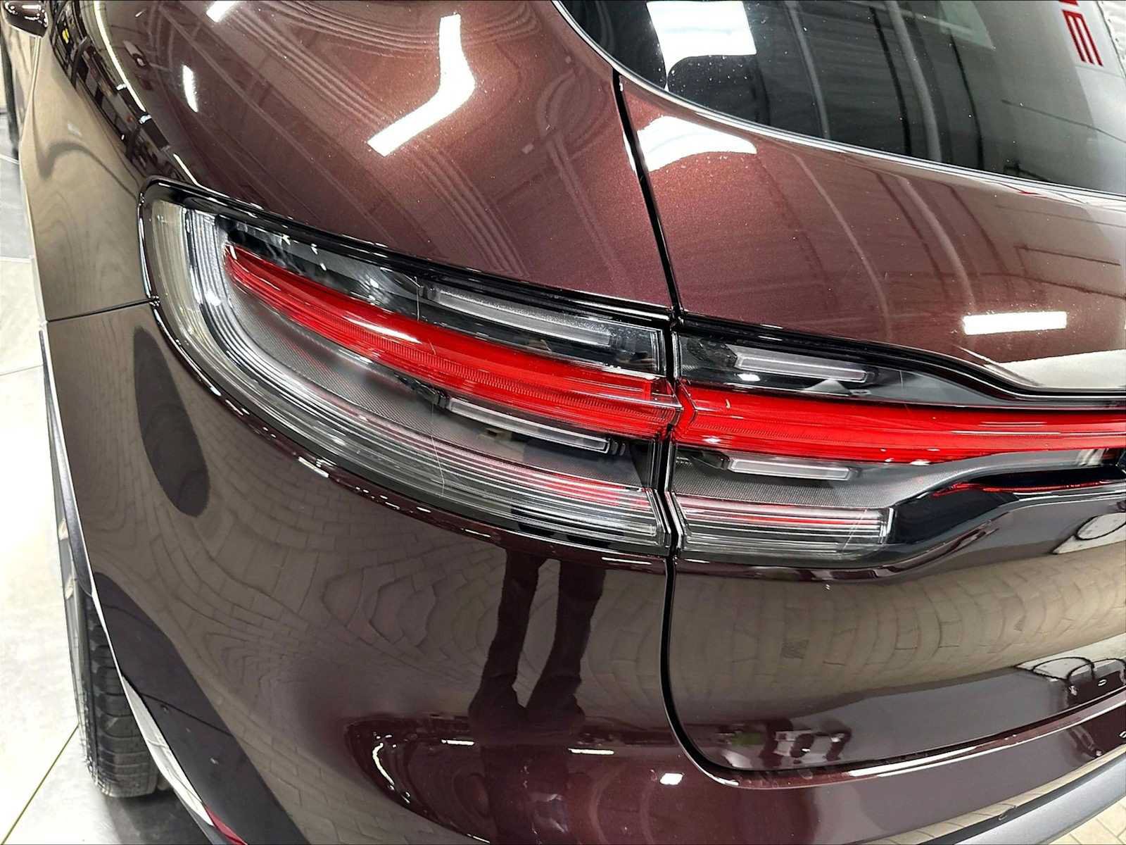 New 2026 Porsche Macan AWD/4WD image 34