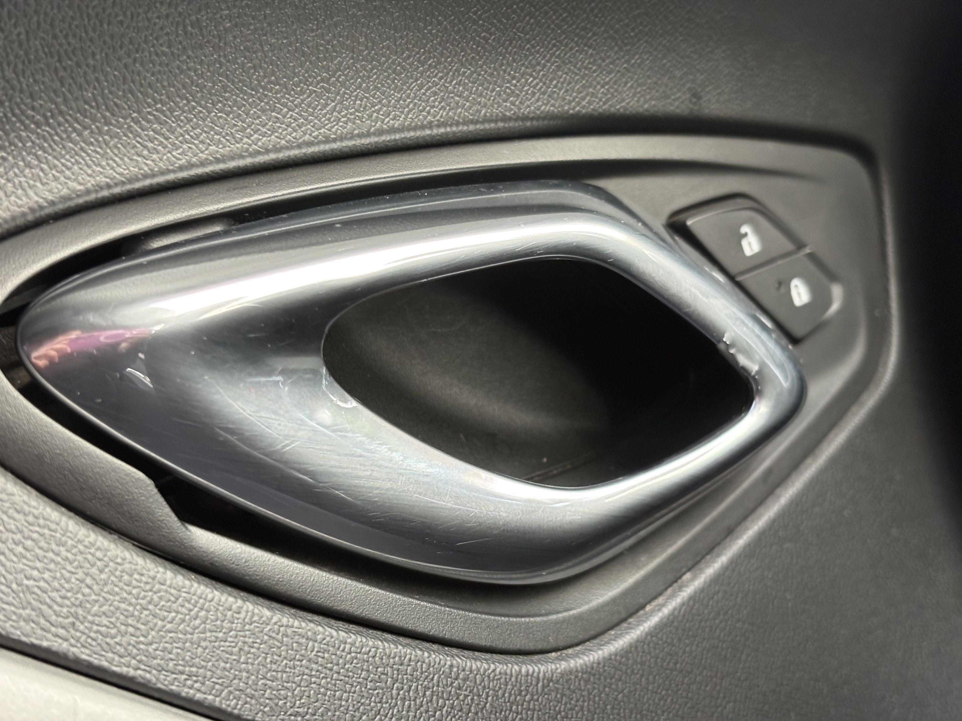 Used 2017 Chevrolet Camaro LT image 25