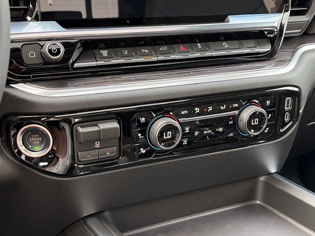 New 2026 Chevrolet Silverado 2500 LTZ w/ LTZ Plus Package AWD/4WD image 20