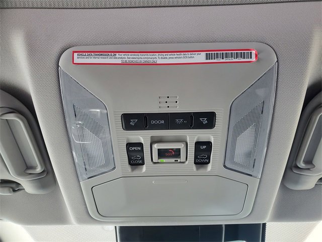 Used 2023 Toyota RAV4 XLE Premium image 32