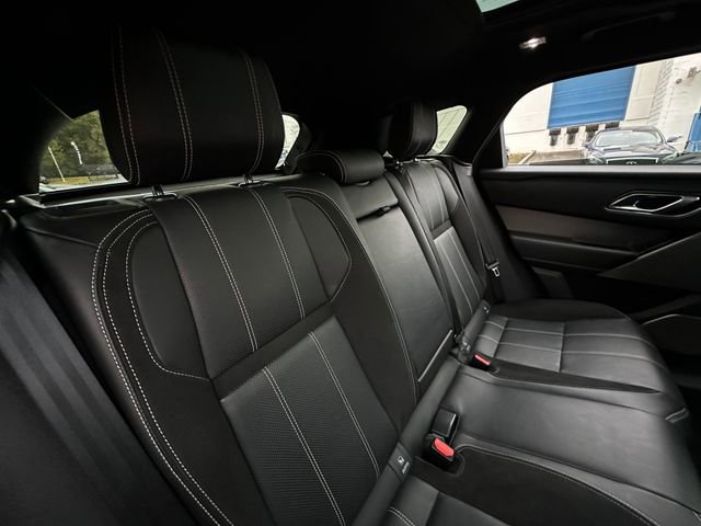 Used 2018 Land Rover Range Rover Velar R-Dynamic SE image 39