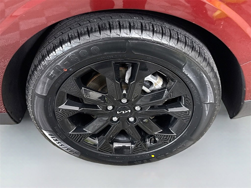 Used 2024 Kia Carnival SX Prestige image 39