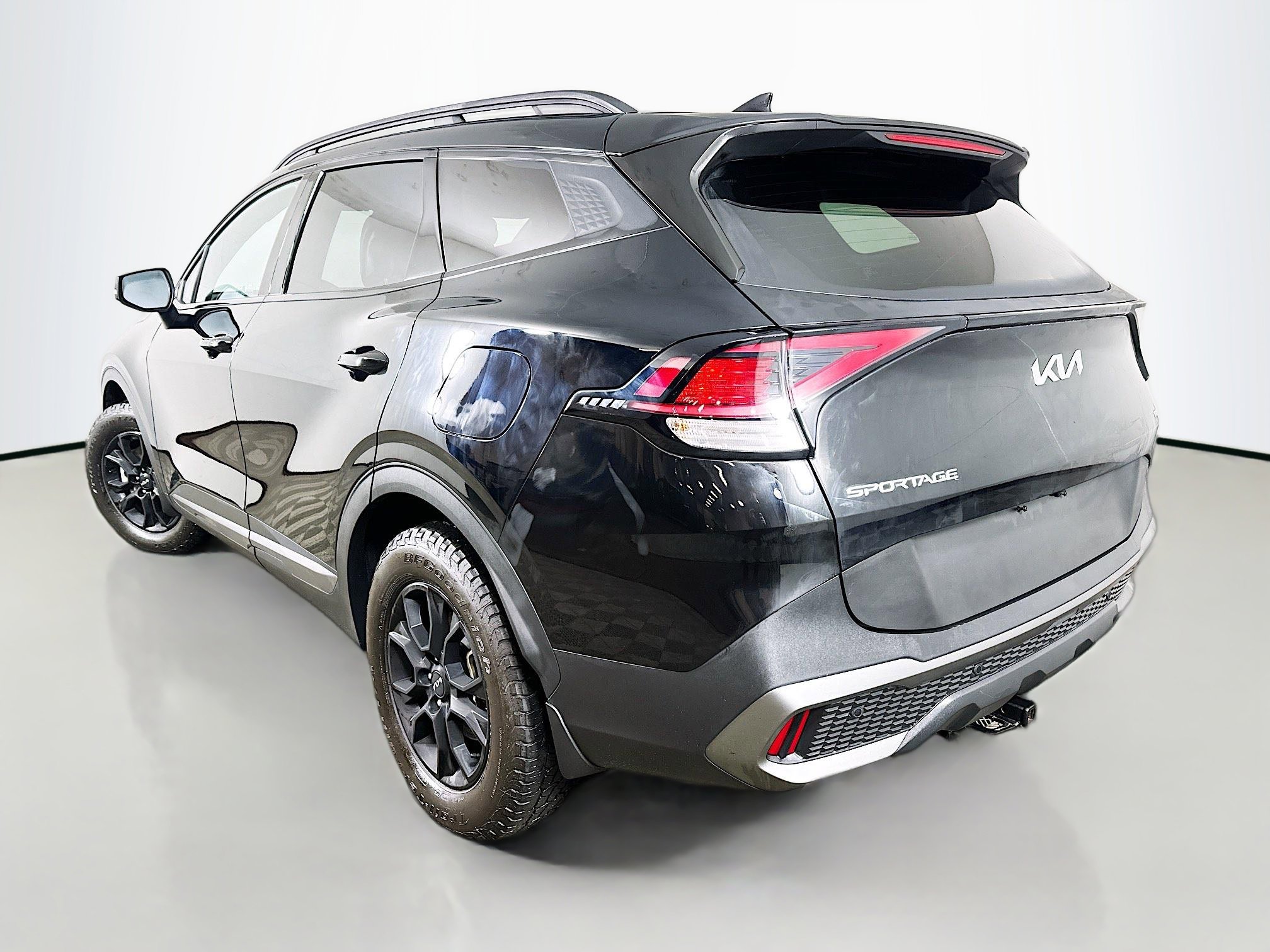 Used 2023 Kia Sportage X-Pro AWD/4WD image 5