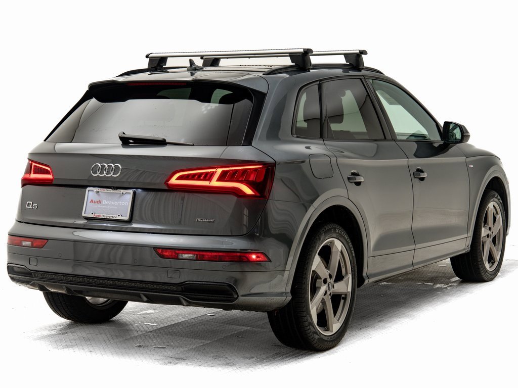Used 2020 Audi Q5 2.0T Titanium Premium Plus w/ Premium Plus Package image 3