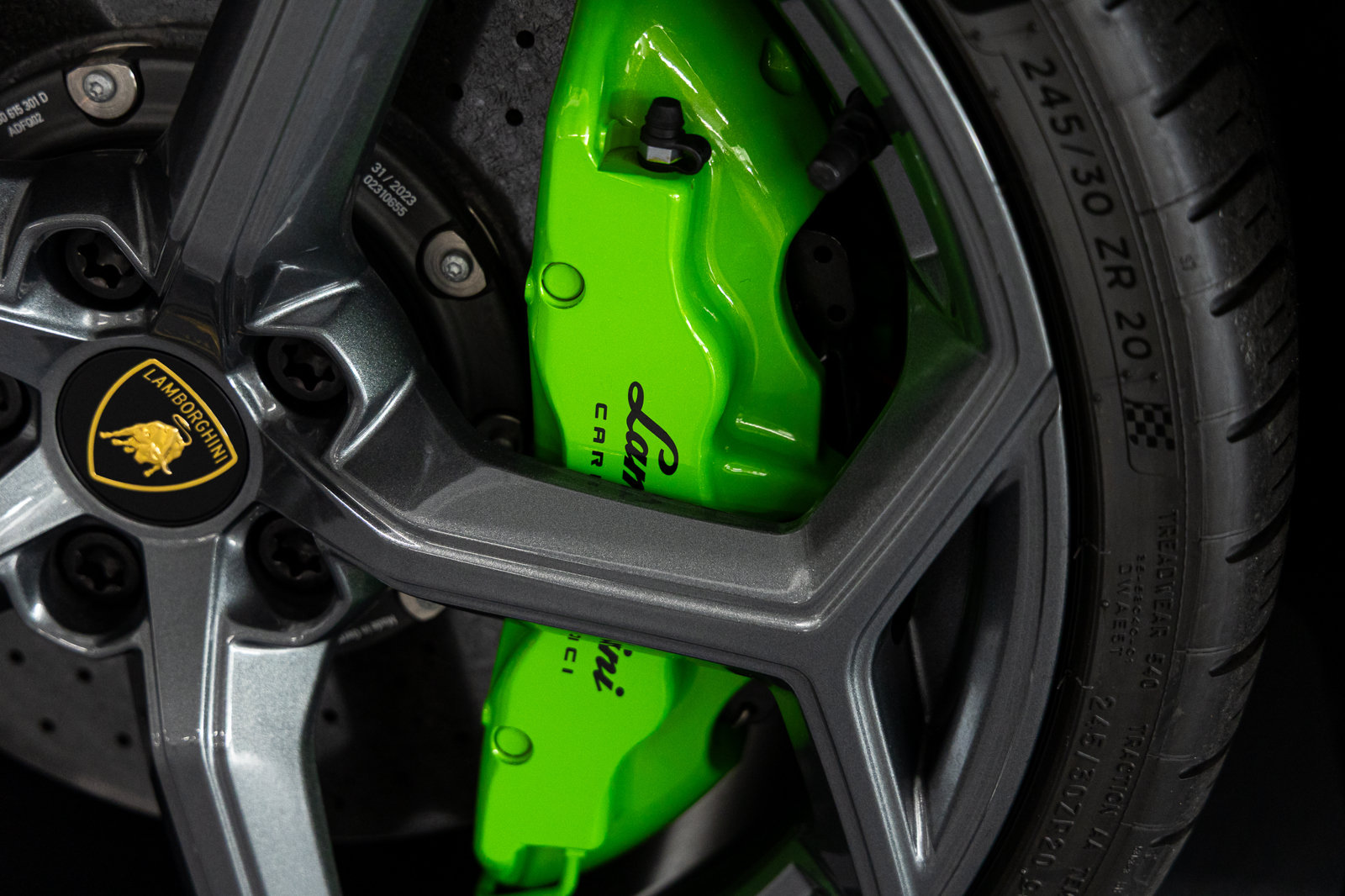 Used 2023 Lamborghini Huracan Tecnica RWD image 18